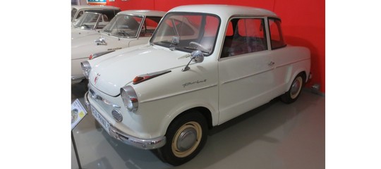 Di quanto si sono ingrandite le automobili in 50 anni. Una ricerca