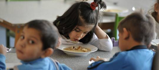 Il sindaco di Lodi non è intenzionato a cambiare la sua decisione sulla mensa per i bambini