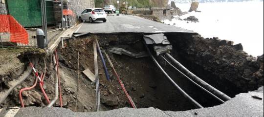 Maltempo: distrutta la strada provinciale 227 per Portofino