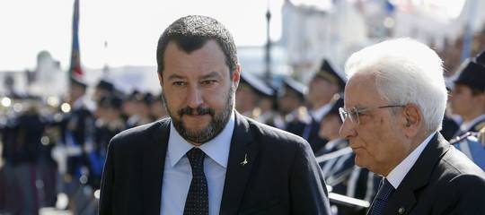 Ue, Salvini: Moscovici parla a vanvera, l'Italia non è razzista
