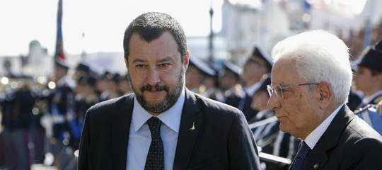Ue, Salvini: Moscovici parla a vanvera, l'Italia non è razzista