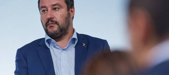 Il ballo tra procure dell'inchiesta su Salvini per la nave Diciotti