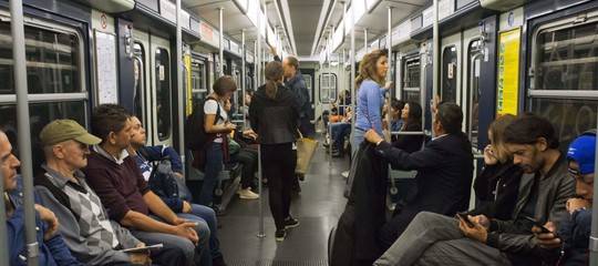L'incidente della Metro di Milano è stato causato da un tentato suicidio