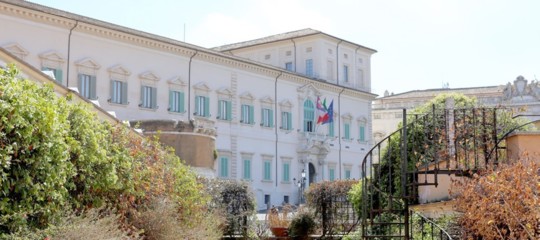 Libri rari al posto di alti dirigenti. Mattarella dona e riconverte Palazzo San Felice