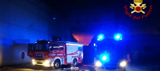 Incendio discarica Roma