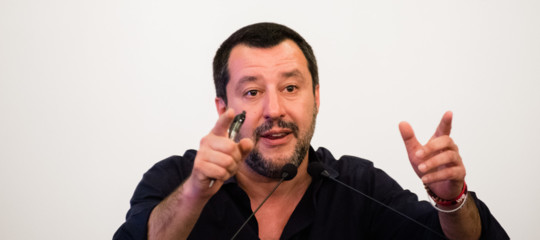 ultras ajax fermati salvini