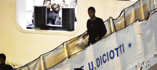 salvini assolti migranti diciotti