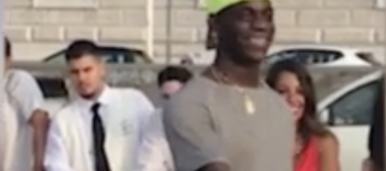 balotelli motorino napoli
