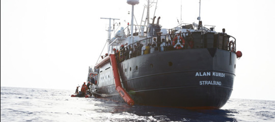 navi ong sbarchi lampedusa