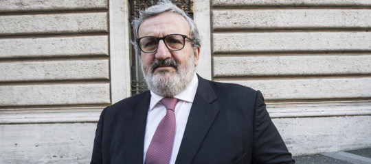 puglia scambio favori governatore Emiliano