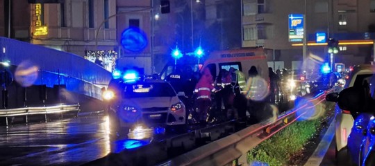 sedicenni morte incidente roma