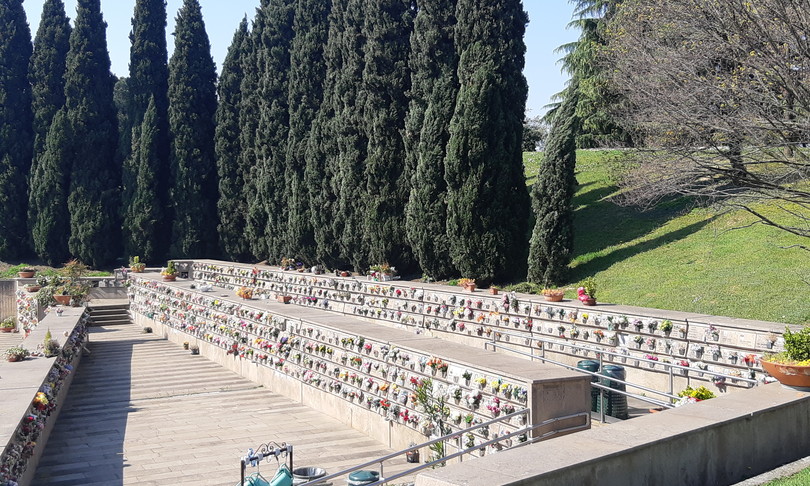 coronavirus cimitero milano crematorio