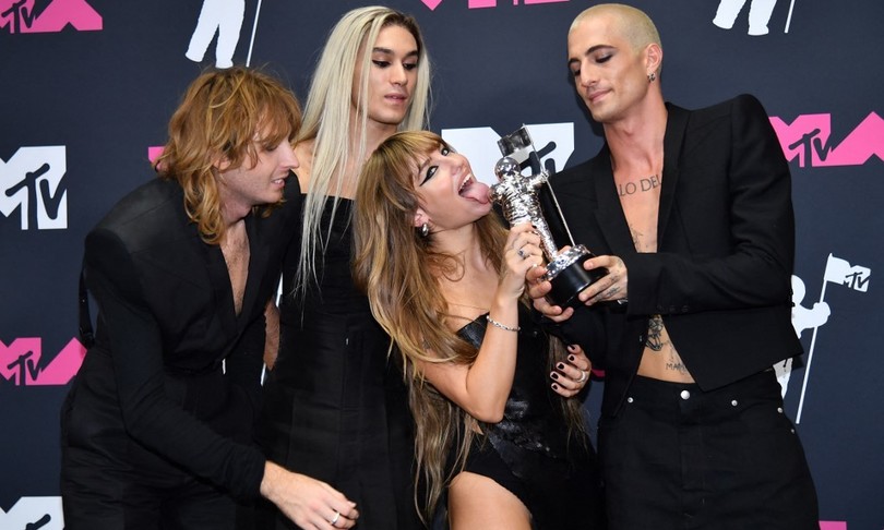 mtv awards best rock video the loneliest maneskin