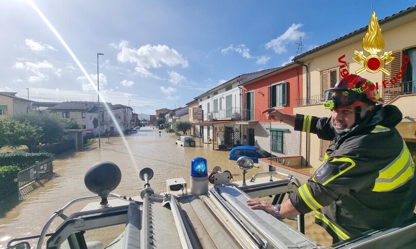 maltempo toscana morti vigile fuoco disperso ultime notizie maltempo toscana morti vigile fuoco disperso ultime notizie