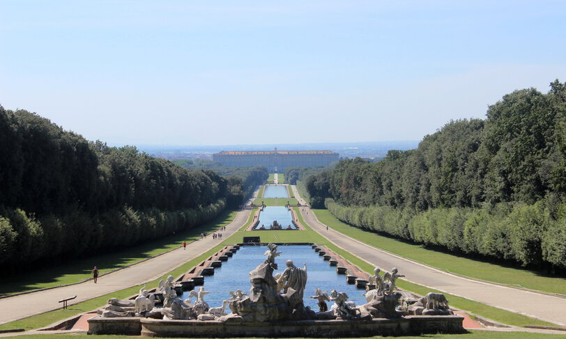 reggia caserta un milione visitatori nel 2023 premio a 52enne 